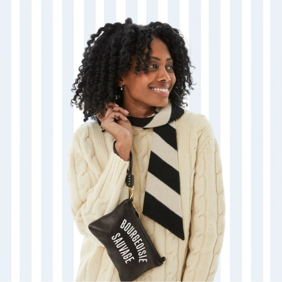 Clare V Wallet with tabs for strap, NWT, sold out on website - Picture 2 of 4